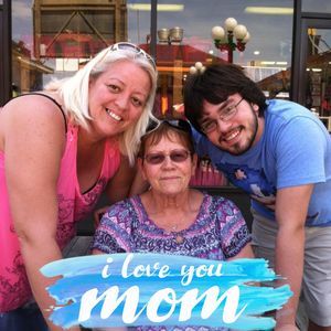 Meet your Posher, Debbie